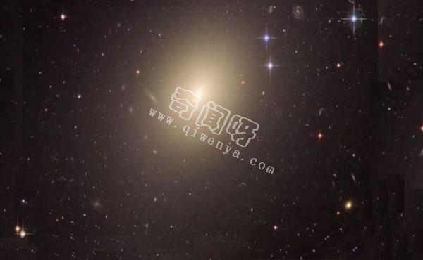 没有对比就没有伤害！最大星系 IC1101超清图