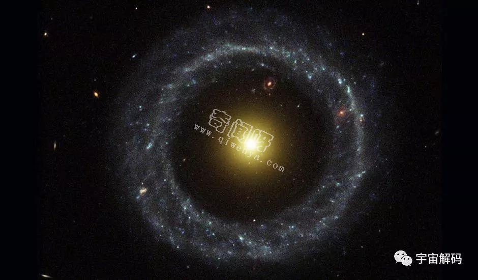 宇宙迷人星系：双胞胎星系上演华尔兹