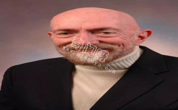 时间旅行和虫洞：物理学家基普索恩的最疯狂的理论！