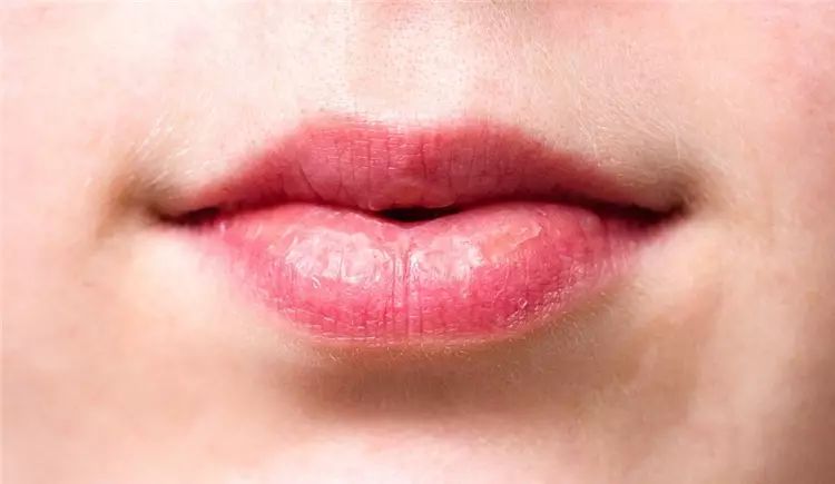 16种嘴唇类型看出你的真实性格，双峰型怪点子多！