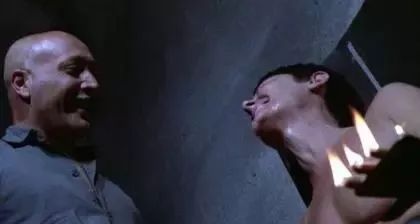 19张照片还原二战纳粹玩弄残杀犹太妇女真相！