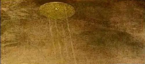 古代UFO？基督洗礼的画描绘巨大飞行物射下光线