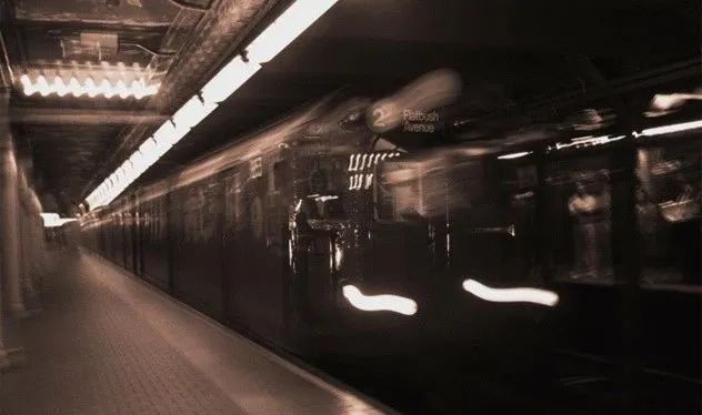 世界地铁的10大奇异传说 灵魂在哀鸣！