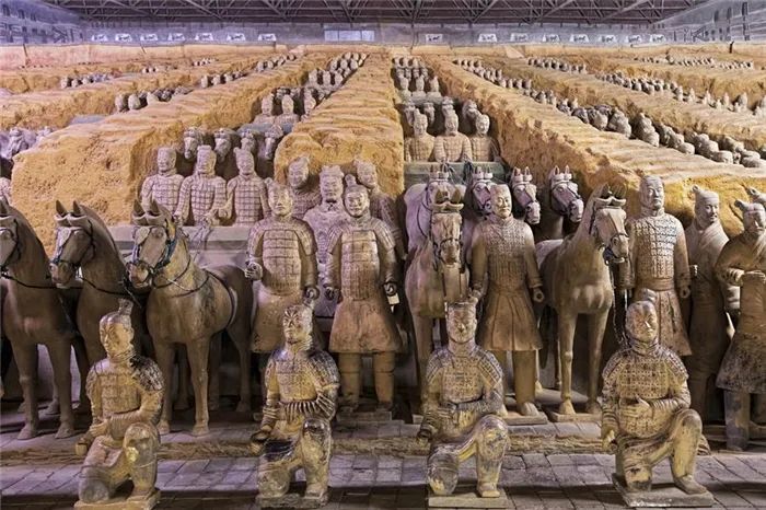 秦始皇陵神秘绿脸兵马俑，专家也无解