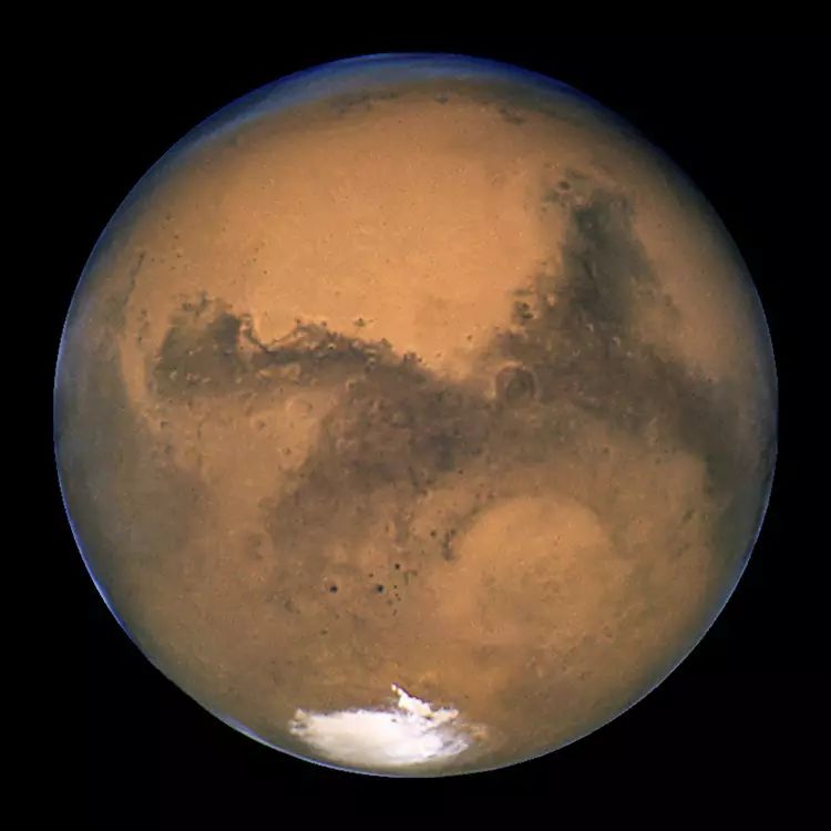 NASA拍到迄今最清楚的外星人照片，使全网络进入疯狂状态！