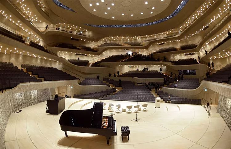 全球最贵音乐厅！长达10年花费56亿打造，效果惊人！
