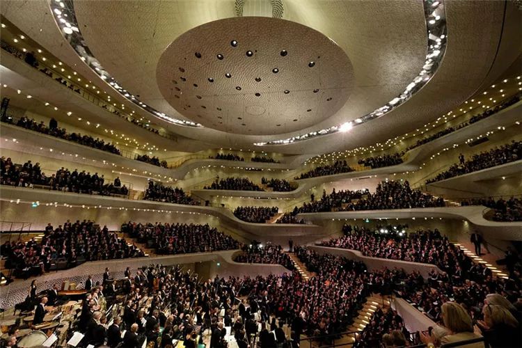 全球最贵音乐厅！长达10年花费56亿打造，效果惊人！