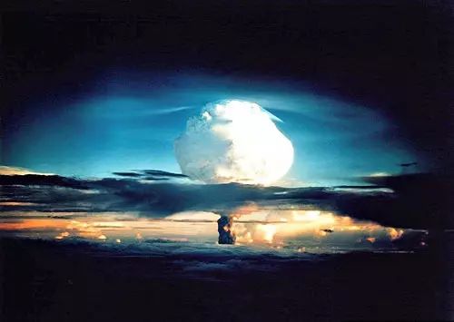 联合国通过第一个禁止全球核武的条约