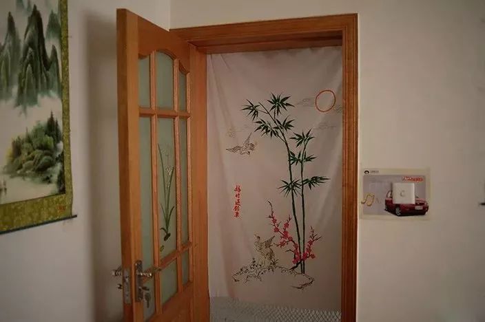 看到红衣女就杀！杀人魔藏30年，专割女子下面“当战利纪念”