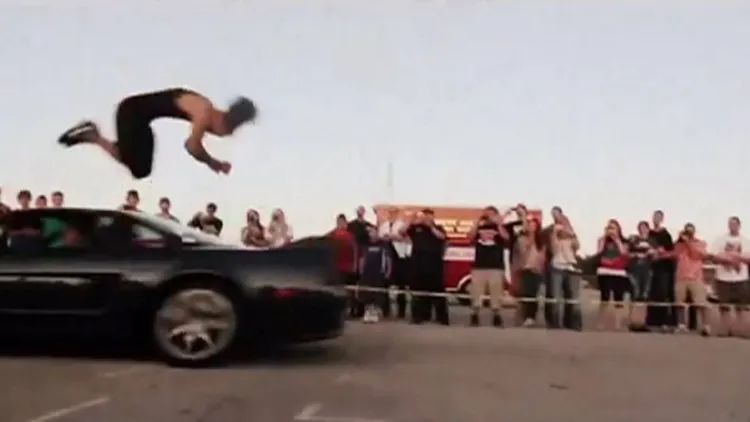 15位真的拥有超能力的奇人!眼睛比望远镜厉害可看到1.6公里外的细节!