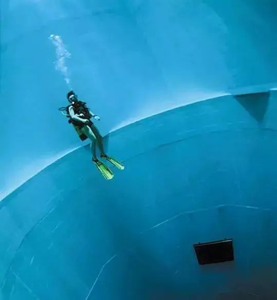 英国将建世界最深水池，可仿微重力环境供实验