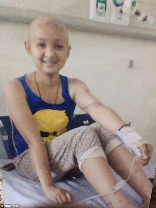 以为被蚊子叮!少女手臂肿成“大力水手”17次化疗失败忍痛截掉:暂时不用担心了