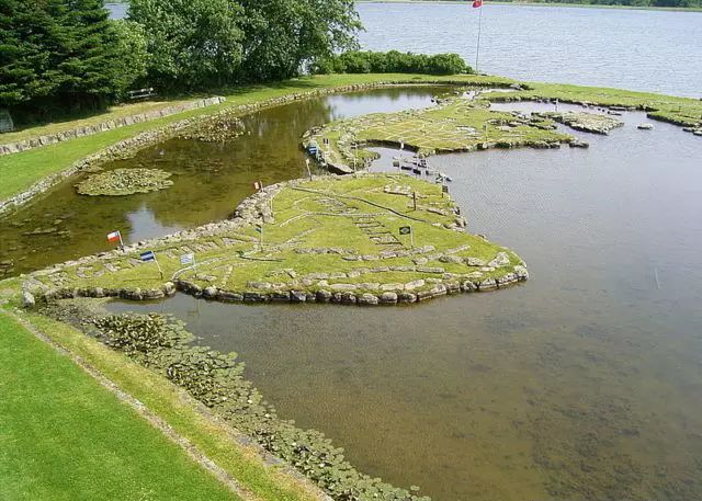 农夫花25年建造他自己5000平方米的迷你世界！