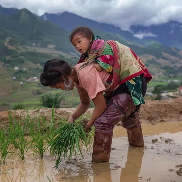 28张能看到"伟大母爱"的全球母子照!妈妈是最完美的生物!