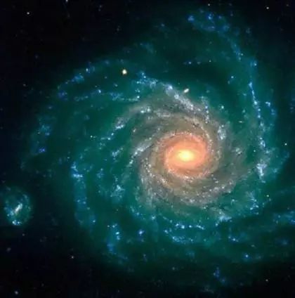宇宙十大迷人漂亮星系