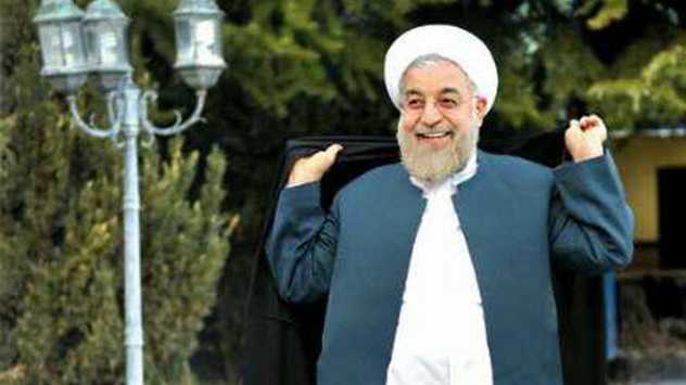哈梅内伊：年过八旬，手残志坚的伊朗教父，他把伊朗带向何方？