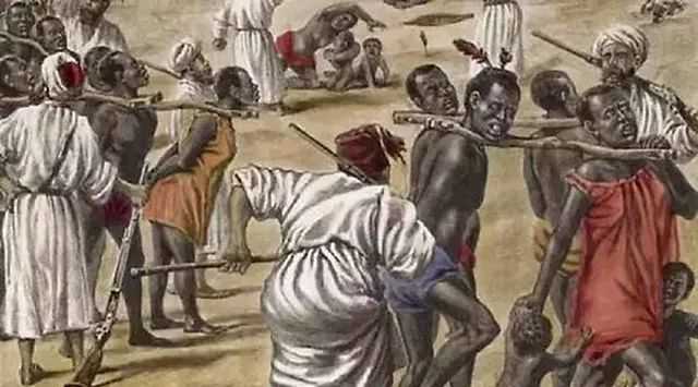 贩卖黑奴时，奴隶主怎么挑选？掰开嘴巴看牙齿，靠舔下巴识别汗液