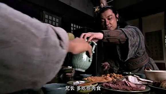 宋朝百姓们的生活，绝不是“切三斤牛肉，打两角酒”那般快活