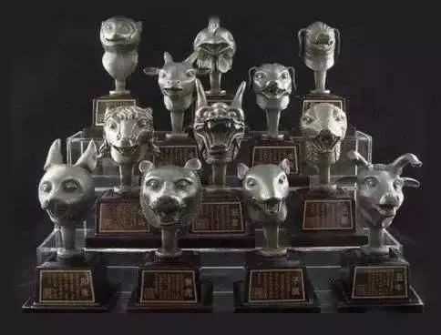 3500名英法联军火烧圆明园,守园大臣决然自杀,咸丰皇帝气到吐血