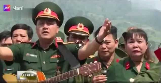 越军老兵回忆老山松毛岭惨败，有的团几乎打光，很多尸体收不回来