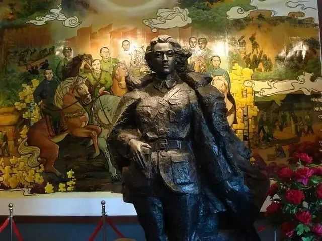 赵一曼慷慨就义，行刑前递上一张字条，日军看完之后立即下令开枪