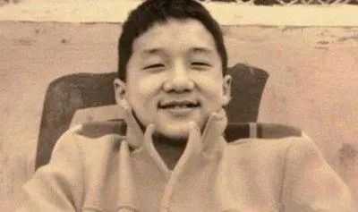 他是顾祝同贴身保镖,也是戴笠手下干将,后生一儿子成国际巨星