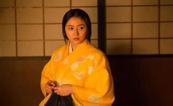 ​日本风俗“夜爬”，生下来的孩子被全村人抚养，流行千年才被废止