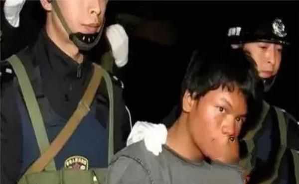 17年前，马加爵被嘲笑后血洗宿舍，为何唯独放过了室友林峰？