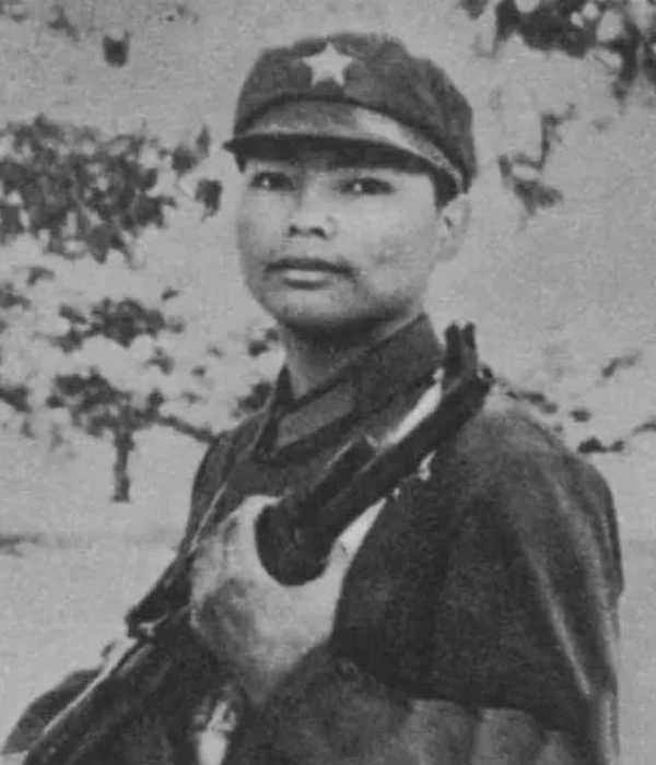 1979年中越战争，19岁小战士孤身干掉56人，越军至死没发现他在哪