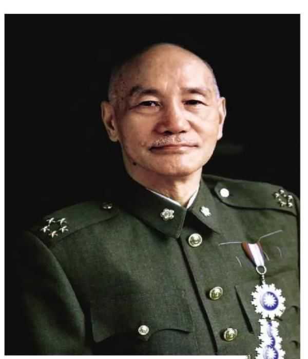 国军将官多如牛毛，廖耀湘指挥15万大军，为何正式军衔只是上校？