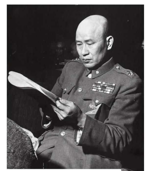 国军将官多如牛毛，廖耀湘指挥15万大军，为何正式军衔只是上校？